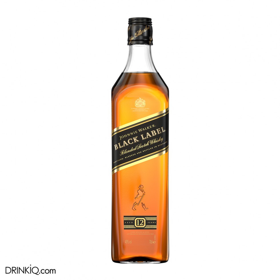 JOHNNIE WALKER BLENDED SCOTCH WHISKY BLACK LABEL 700ML