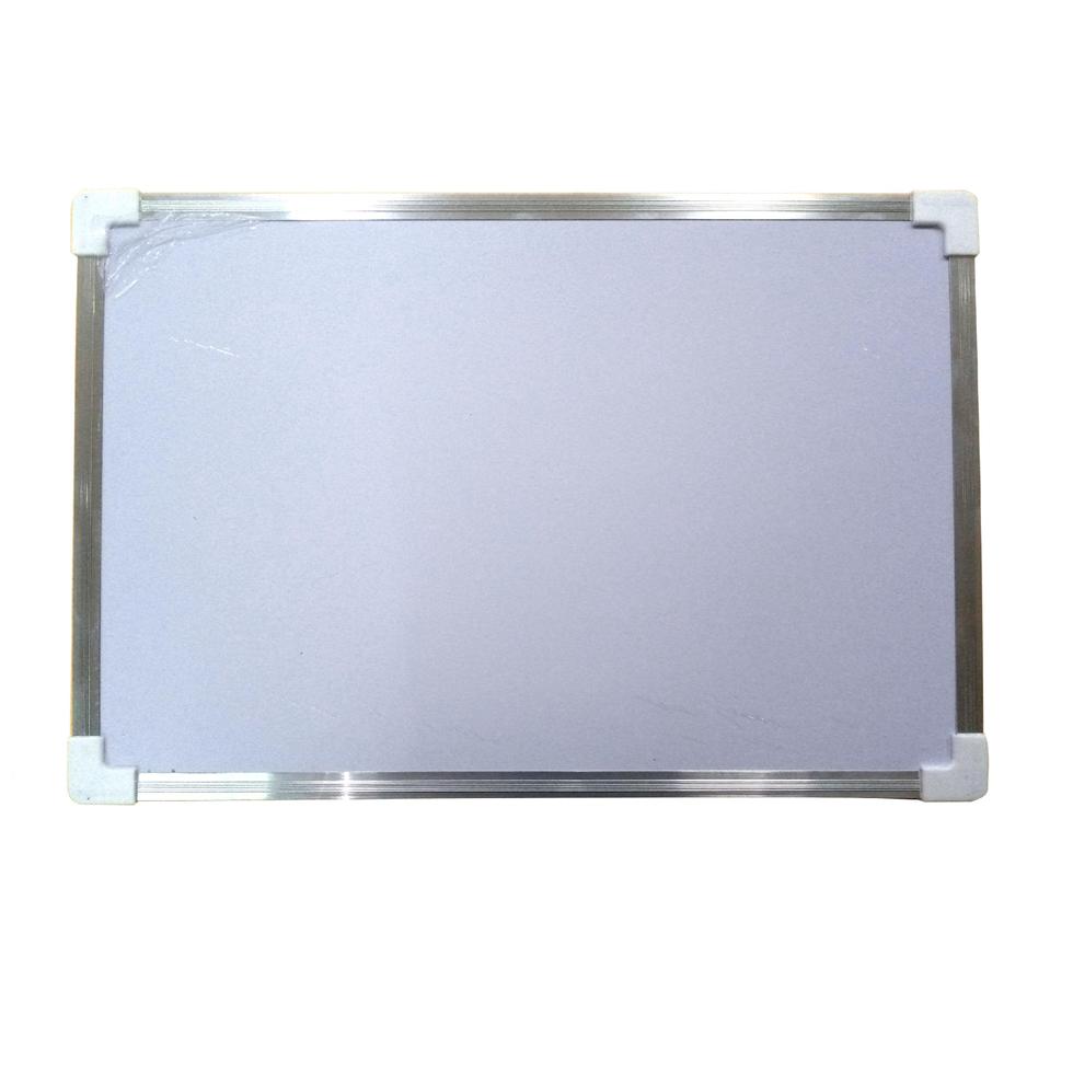  MAGNETIC WHITE BOARD  30X40
