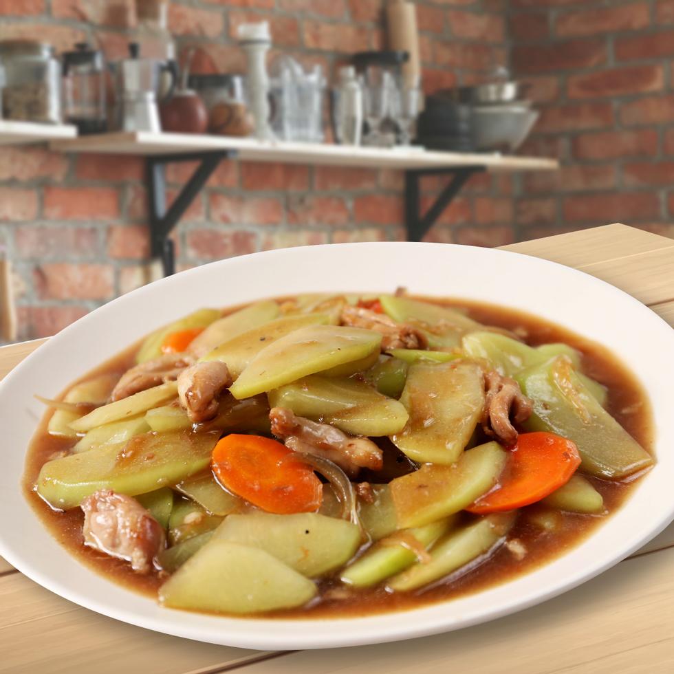 MAMA SITA’S GINISANG SAYOTE WITH CHICKEN