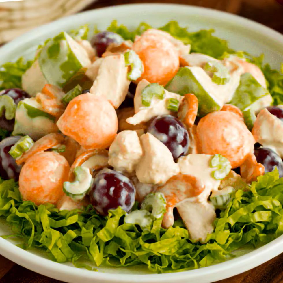 NESTLE FRUITY FEAST CHICKEN SALAD